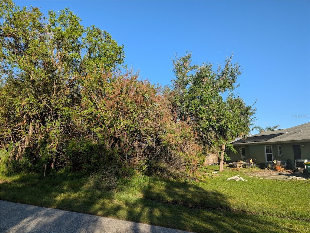 725 Chevy Chase St, Port Charlotte, FL 33948 - photo 2