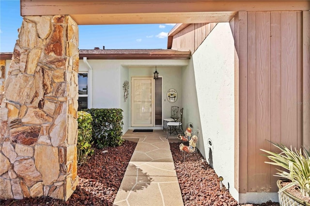 view of property entrance