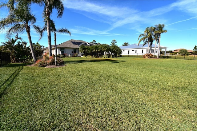view of yard featuring fence