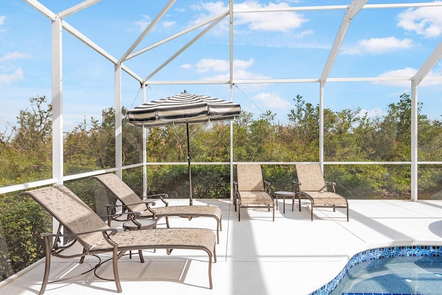 view of sunroom / solarium
