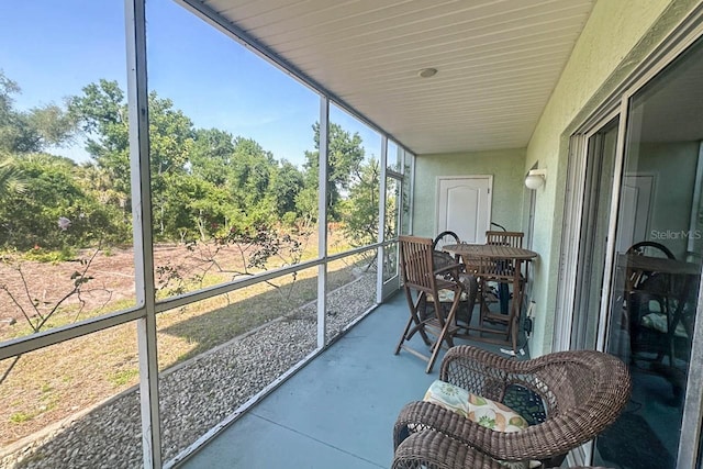 sunroom with a healthy amount of sunlight