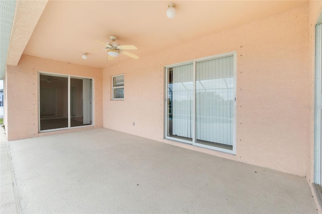 view of patio with ceiling fan