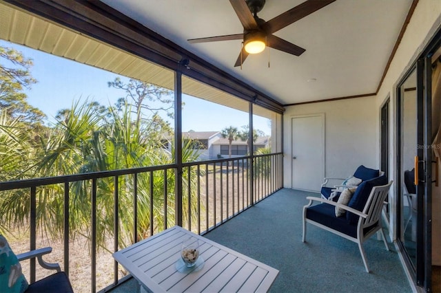 balcony featuring ceiling fan