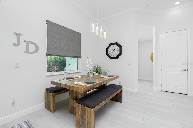 dining room with ornamental molding