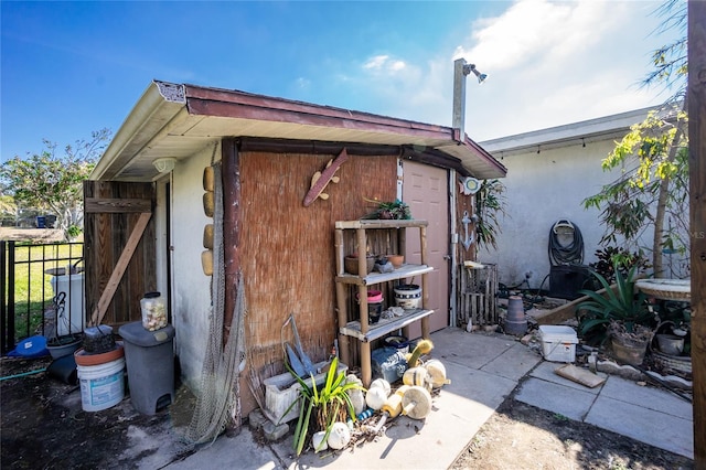 view of outbuilding