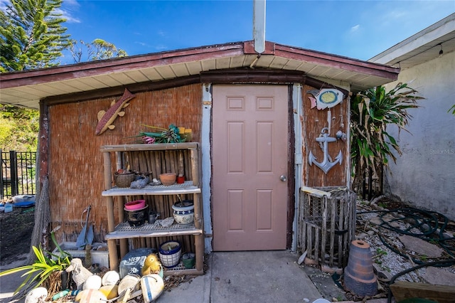 view of outbuilding