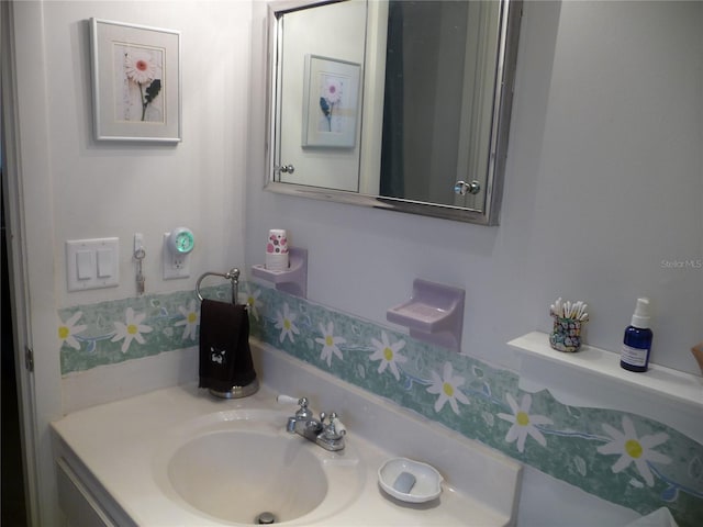 bathroom featuring vanity