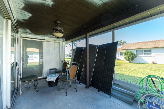 view of patio / terrace with ceiling fan