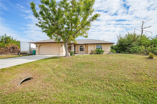 view of front facade featuring a front yard and a garage