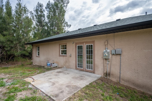 back of house featuring a patio