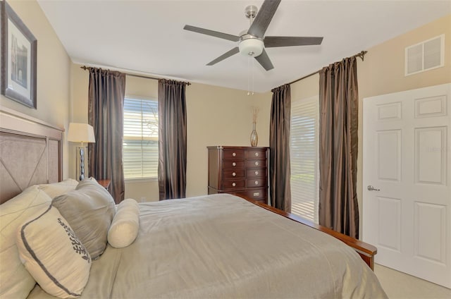 bedroom featuring ceiling fan