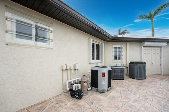 view of patio / terrace with cooling unit