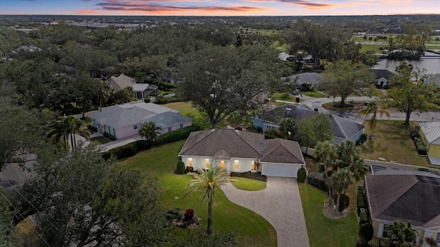 view of aerial view at dusk