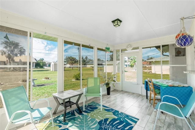 view of sunroom / solarium