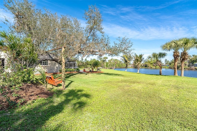 view of yard with a water view