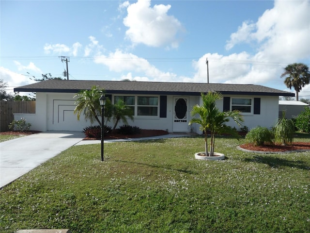 ranch-style home featuring a front yard