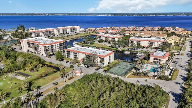 bird's eye view with a water view