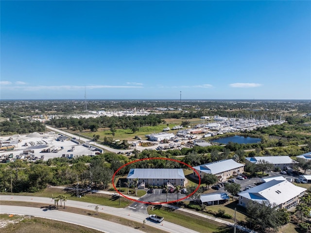 bird's eye view featuring a water view