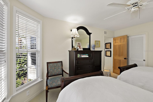 bedroom featuring ceiling fan