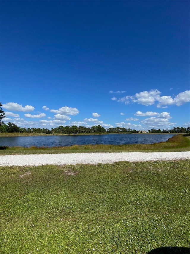 Listing photo 2 for 119 Wahoo Dr, Rotonda West FL 33947