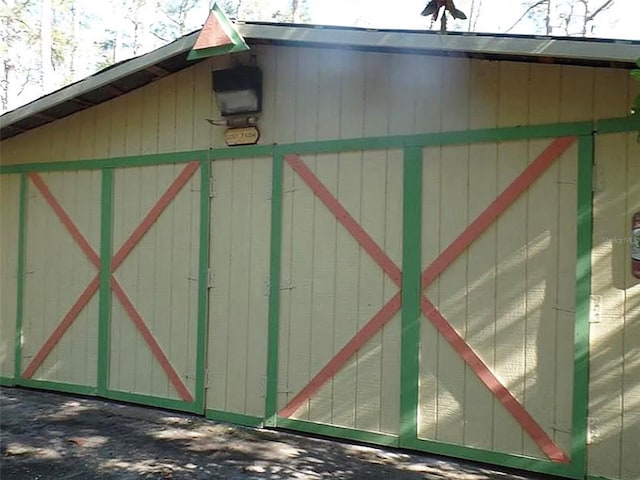 view of outbuilding