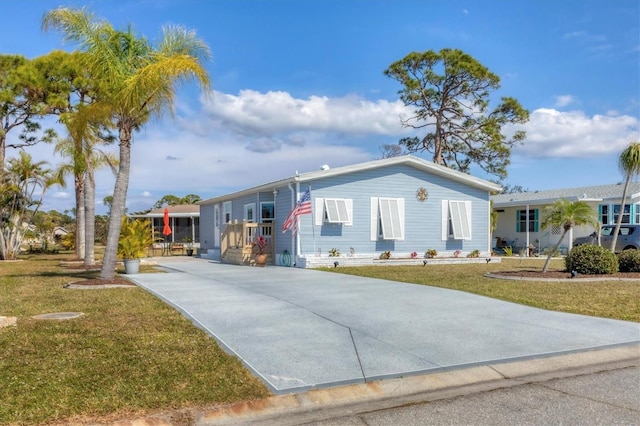 view of front of house with a front yard