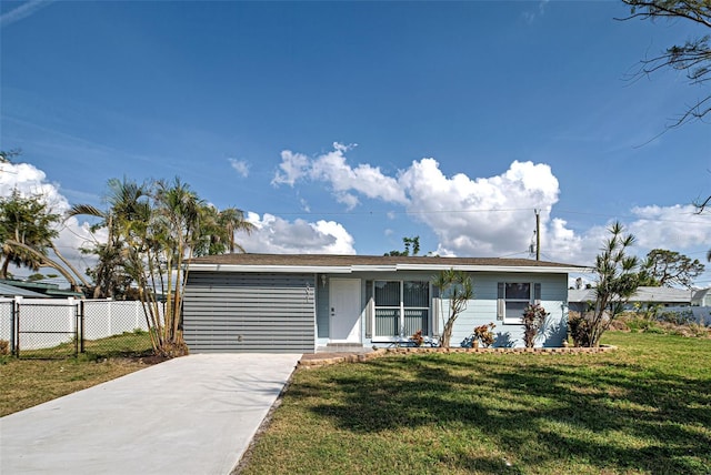 ranch-style house with a front yard