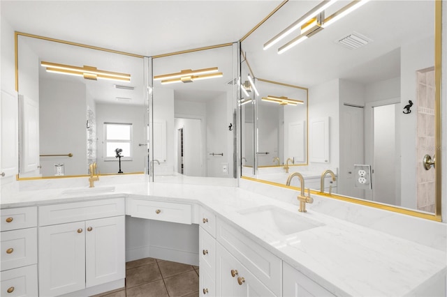 2160 Palm Tree Dr, Punta Gorda, FL 33950 - full bath with double vanity and tile patterned floors