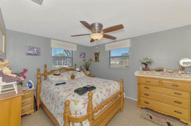 bedroom with ceiling fan