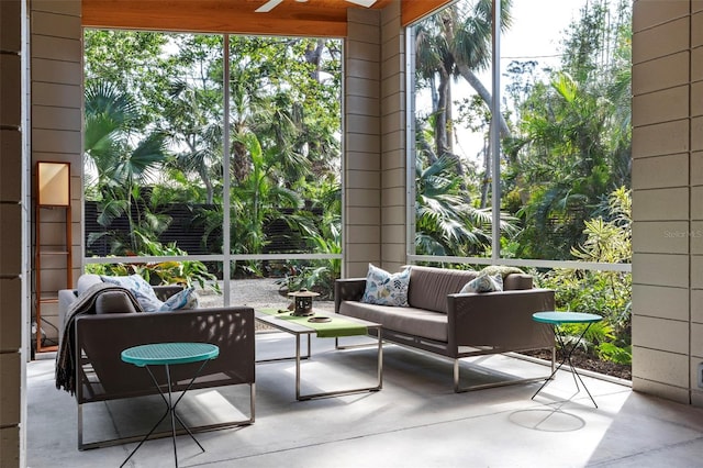 view of sunroom / solarium