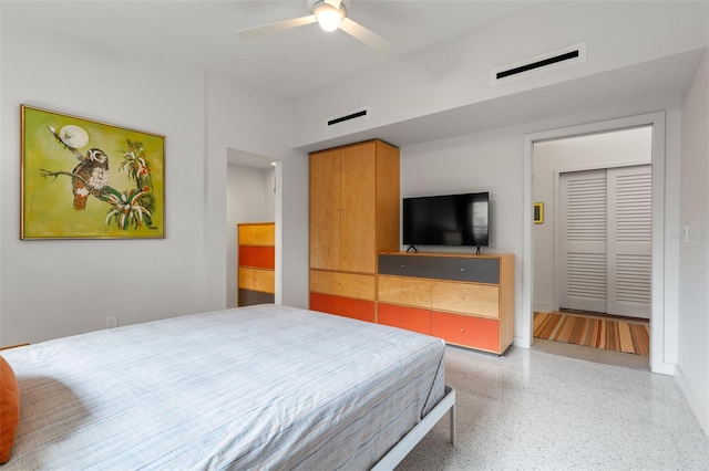 bedroom featuring ceiling fan