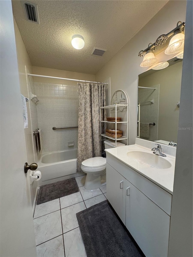 bathroom with toilet, shower / bath combo with shower curtain, vanity, and visible vents