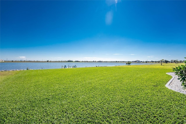 view of yard with a water view