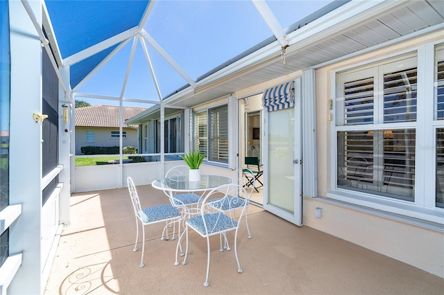 view of sunroom / solarium