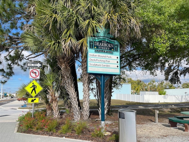 exterior details featuring fence