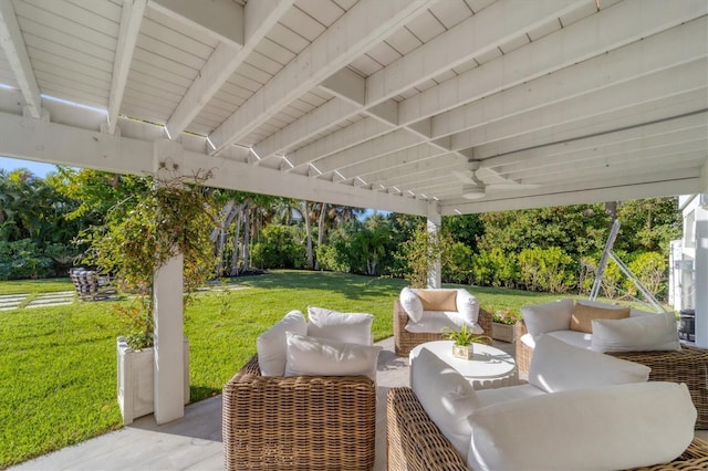 view of patio featuring ceiling fan and outdoor lounge area