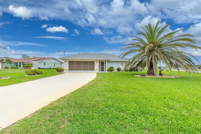 view of front facade featuring a garage, stucco siding, driveway, and a front lawn