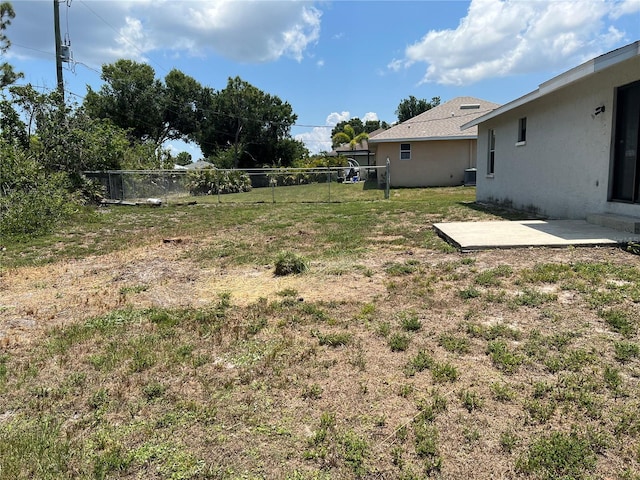 11090 Mcfadden Ave, Englewood, FL 34224 - view of yard featuring a patio