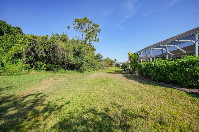 4004 Landor Ct, Venice, FL 34293 - view of yard featuring glass enclosure