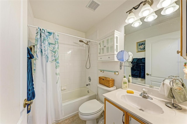 full bathroom featuring visible vents, shower / bathtub combination with curtain, toilet, and vanity