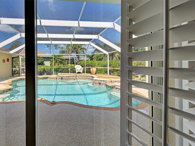 237 Rotonda Blvd E, Rotonda West, FL 33947 - outdoor pool with a patio and a lanai