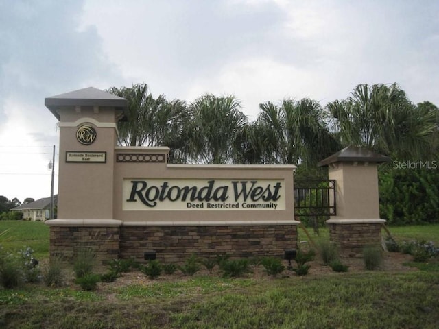 174 Broadmoor Ln, Rotonda West, FL 33947 - view of community sign