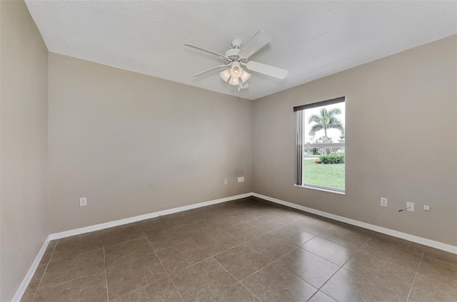 29 Tournament Rd, Rotonda West, FL 33947