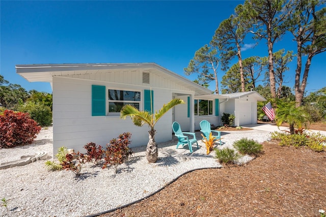1691 Lakeview Pl, Englewood, FL 34223 - view of front of house