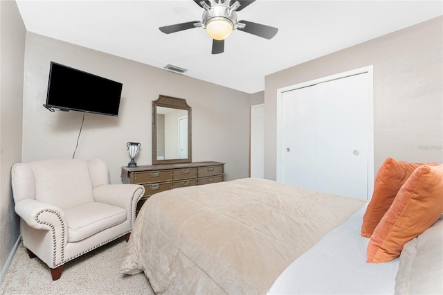 146 Rotonda Cir, Rotonda West, FL 33947 - bedroom with a closet and ceiling fan