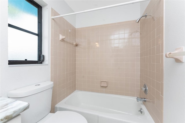 23 Bunker Cir, Rotonda West, FL 33947 - full bathroom featuring toilet, washtub / shower combination, and vanity