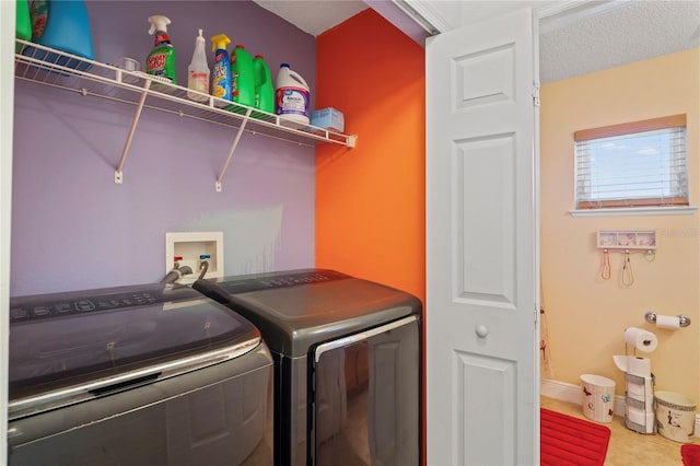 5510 Moongate Rd, Spring Hill, FL 34606 - washroom featuring washing machine and dryer and baseboards