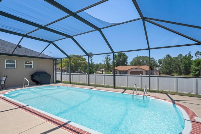 5510 Moongate Rd, Spring Hill, FL 34606 - view of swimming pool featuring a patio, a grill, and glass enclosure