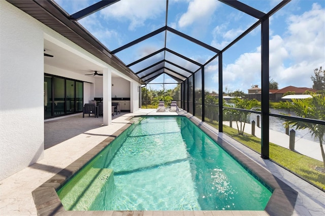 10454 Atenia St, Port Charlotte, FL 33981 - swimming pool with a patio area, ceiling fan, and a lanai