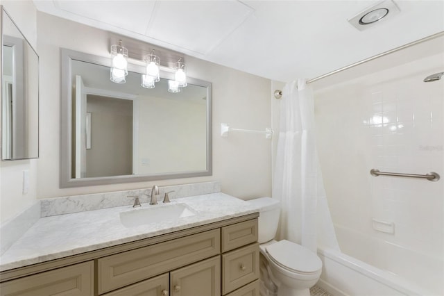 96 Boundary Blvd Unit 112, Rotonda West, FL 33947 - full bathroom with toilet, vanity, and shower / bath combination with curtain